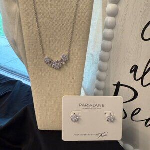 Sparkle Box Set 13 - "Floral Radiance" Necklace & Earring Set 🌸